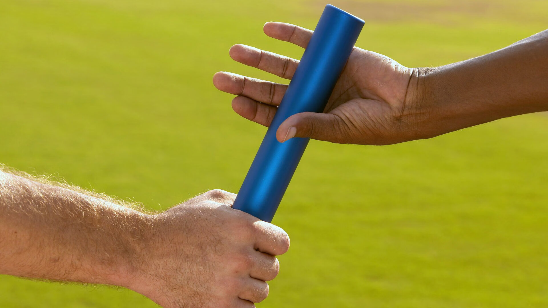 _青年未来之星：U18青少年网球锦标赛精彩纷呈_，青少年网球冠军